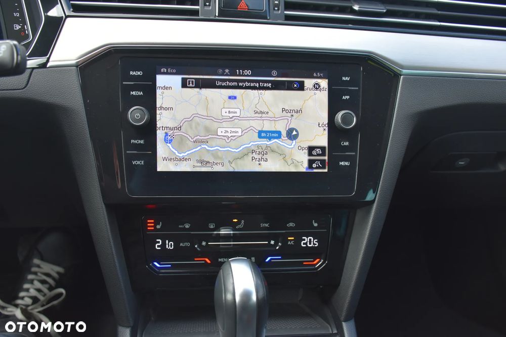 Volkswagen Passat Variant 2.0 TDI SCR DSG 4Motion Business - 15