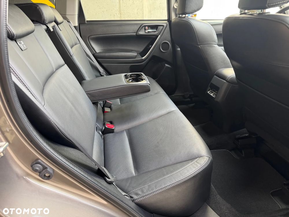 Subaru Forester 2.0 XT Sport Lineartronic - 17