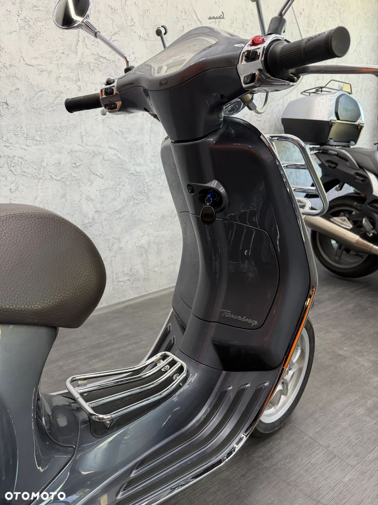 Vespa Primavera - 11