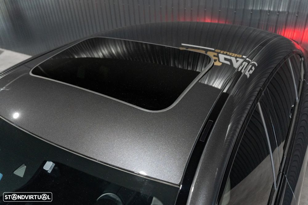 Mercedes-Benz GLC 300 e Coupé 4Matic - 42