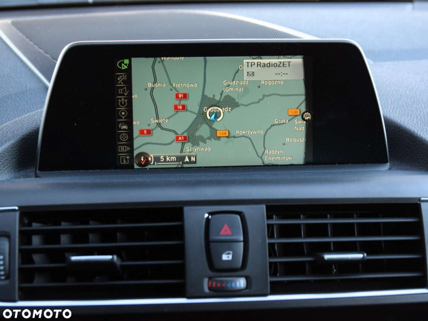 BMW Seria 1 - 23