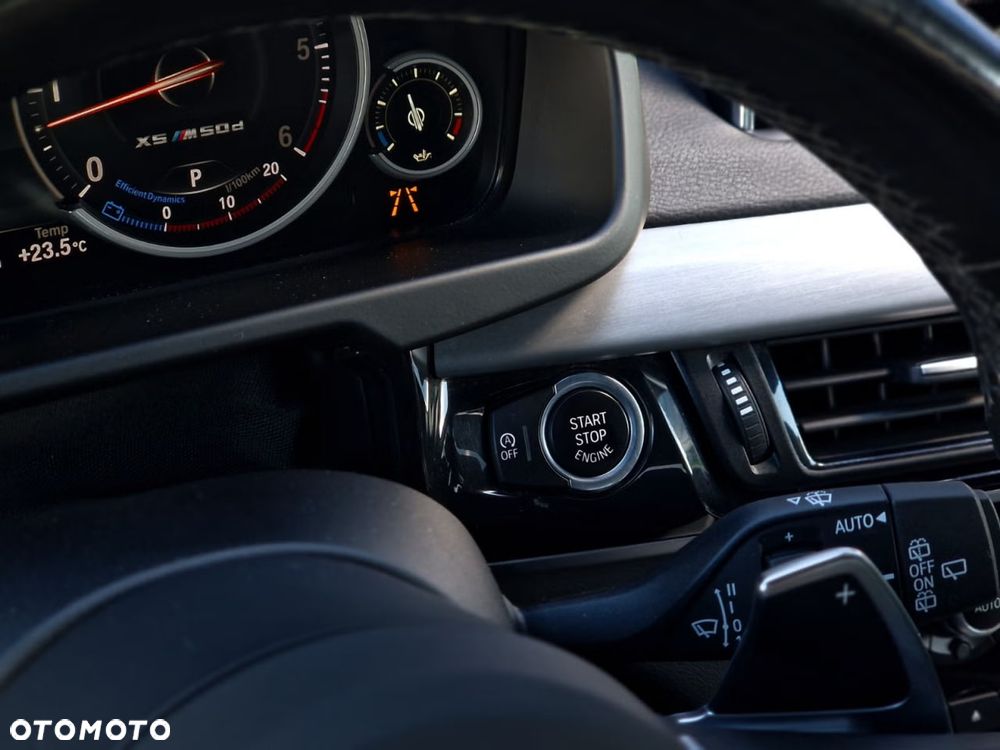 BMW X5 M M50d - 26