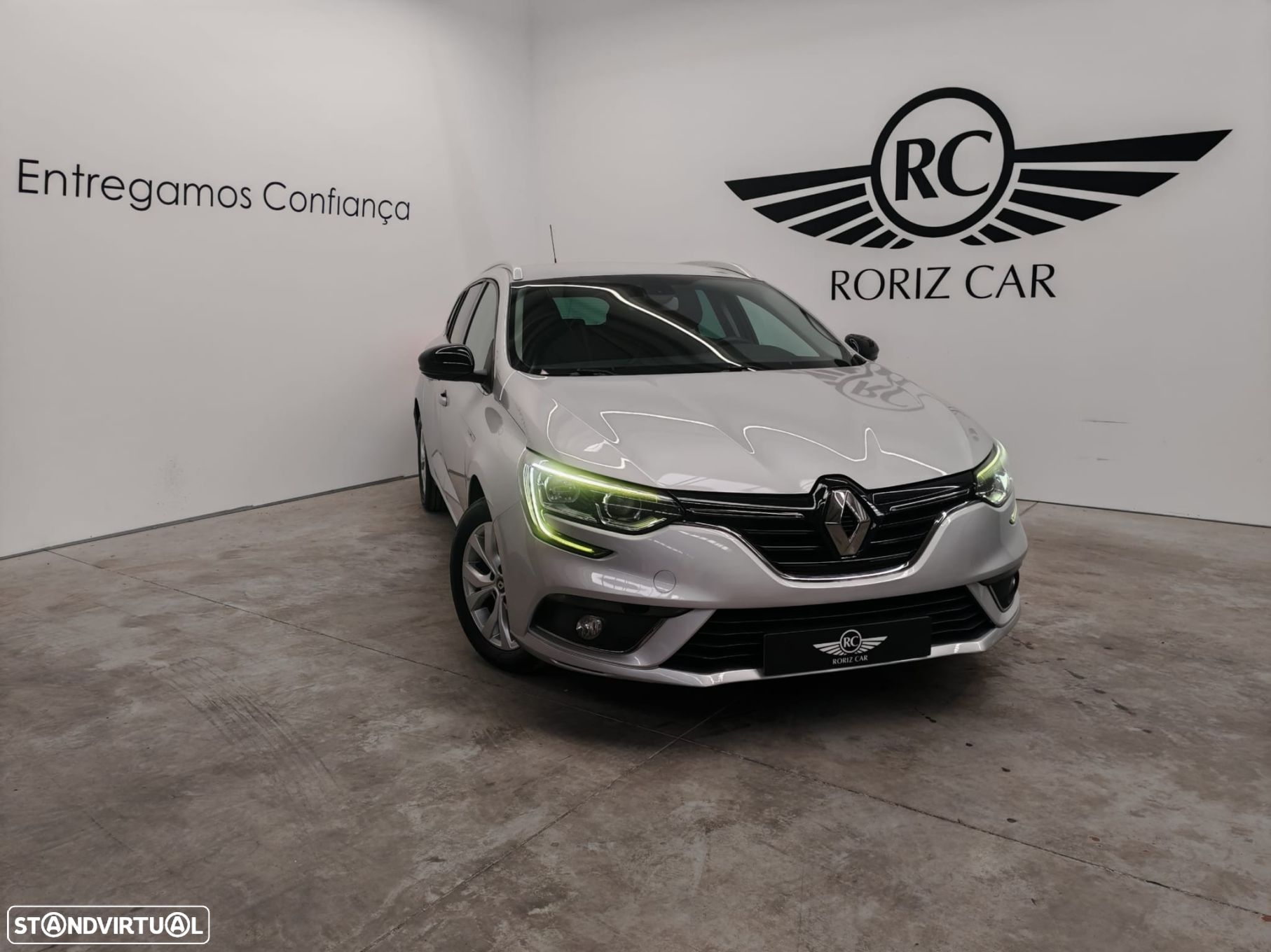 Renault Mégane Sport Tourer 1.5 Blue dCi Limited - 1