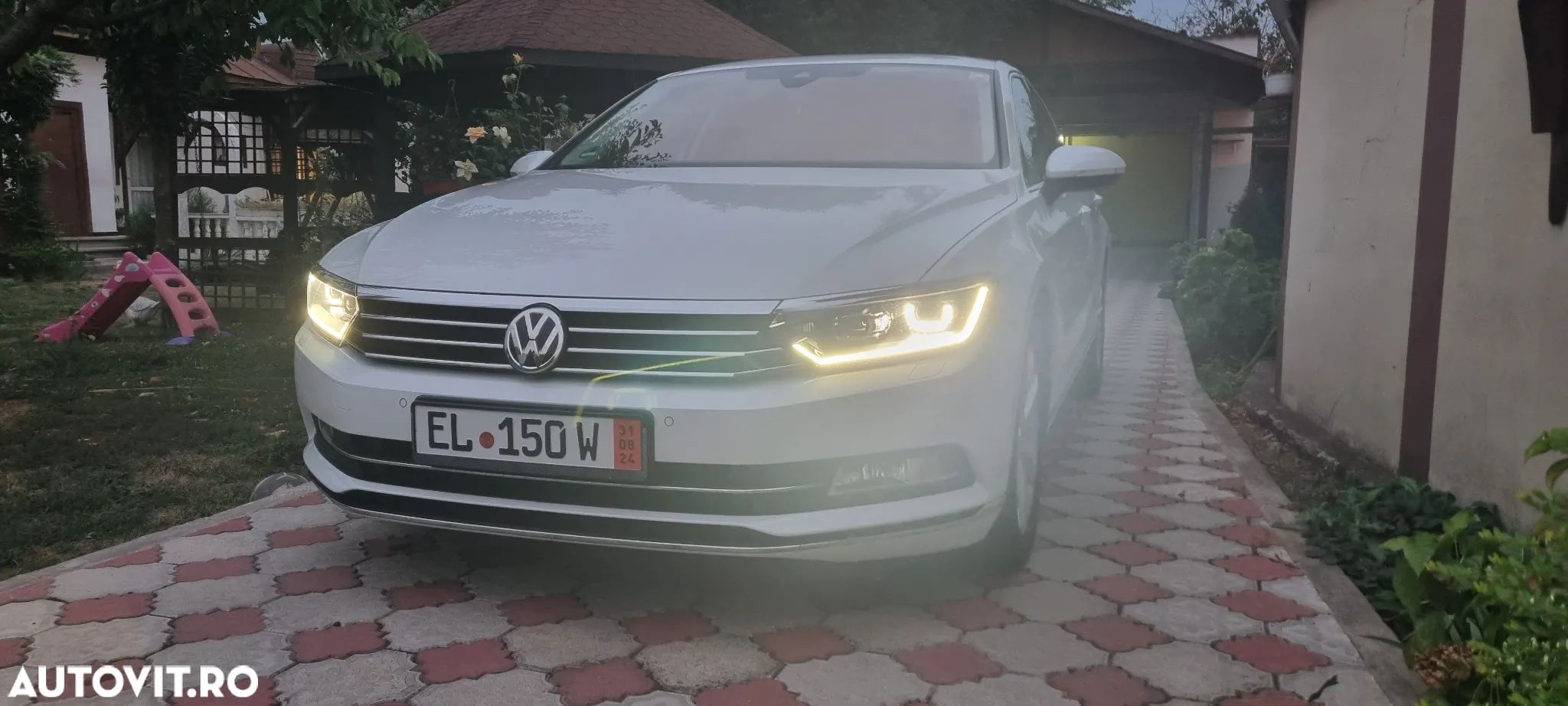 Volkswagen Passat Variant 1.4 TSI ACT (BMT) DSG Highline - 1