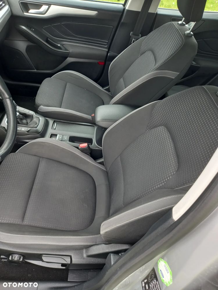 Ford Focus 1.5 EcoBlue Titanium X - 14