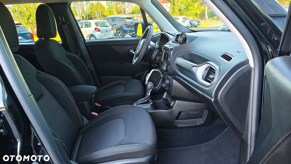 Jeep Renegade - 23