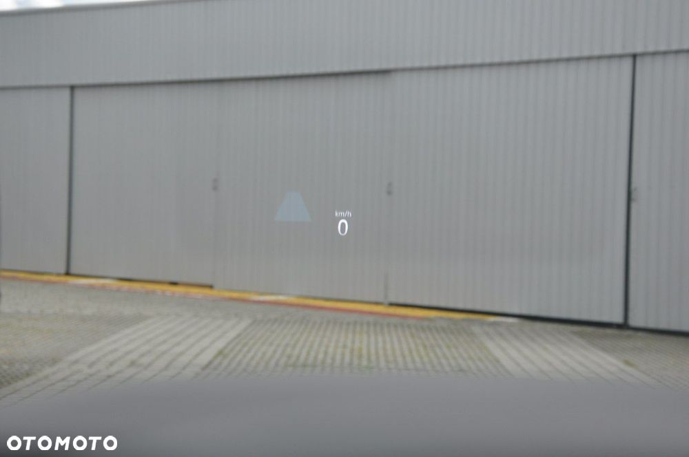 Volkswagen Golf - 31