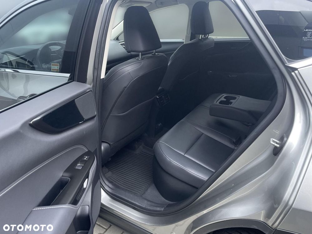 Lexus NX 350h Prestige AWD - 17