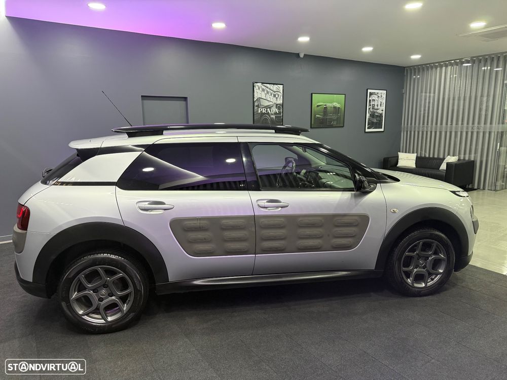 Citroën C4 Cactus 1.2 PureTech Shine - 28
