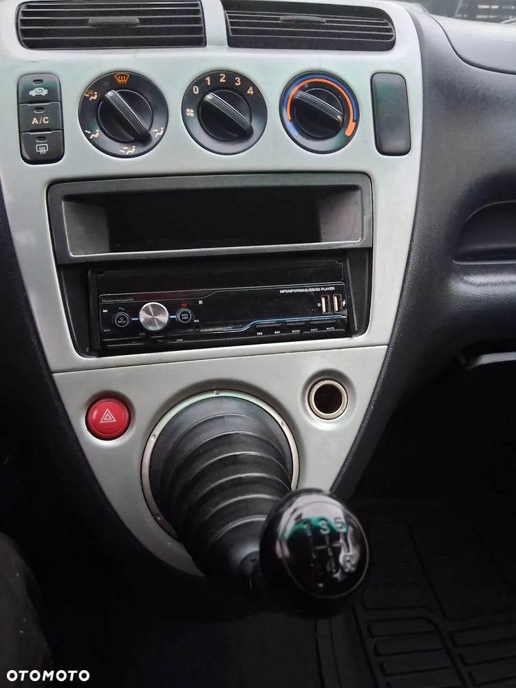 Honda Civic 1.4i - 5