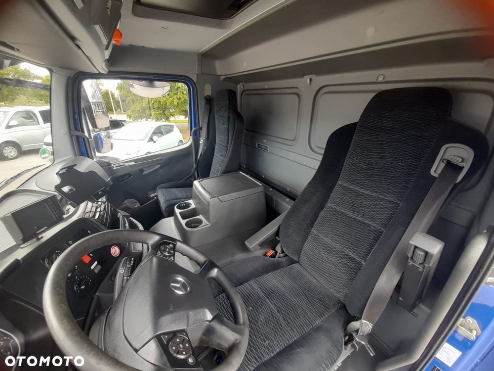 Mercedes-Benz Atego 1224 7.75m TOP1 STAN WINDA HAK z Niemiec tylko 320 000km UBRANIÓWKA czyściutki 6 cylindrów - 34