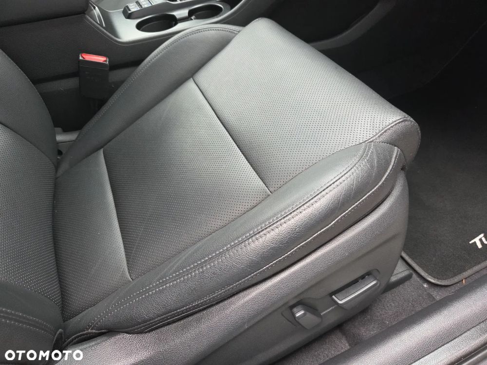 Hyundai Tucson blue 1.6 CRDi 2WD DCT Premium - 20
