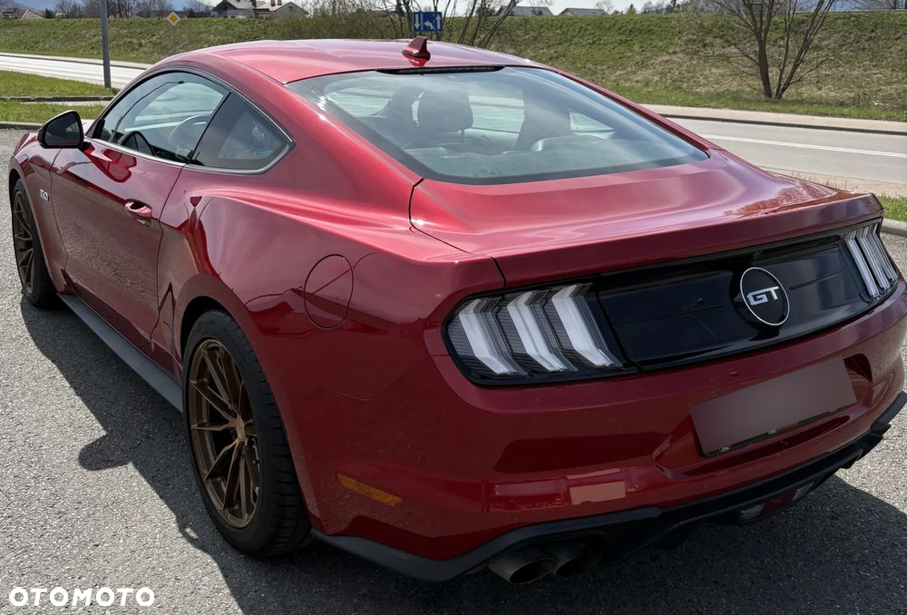 Ford Mustang 5.0 V8 GT - 4