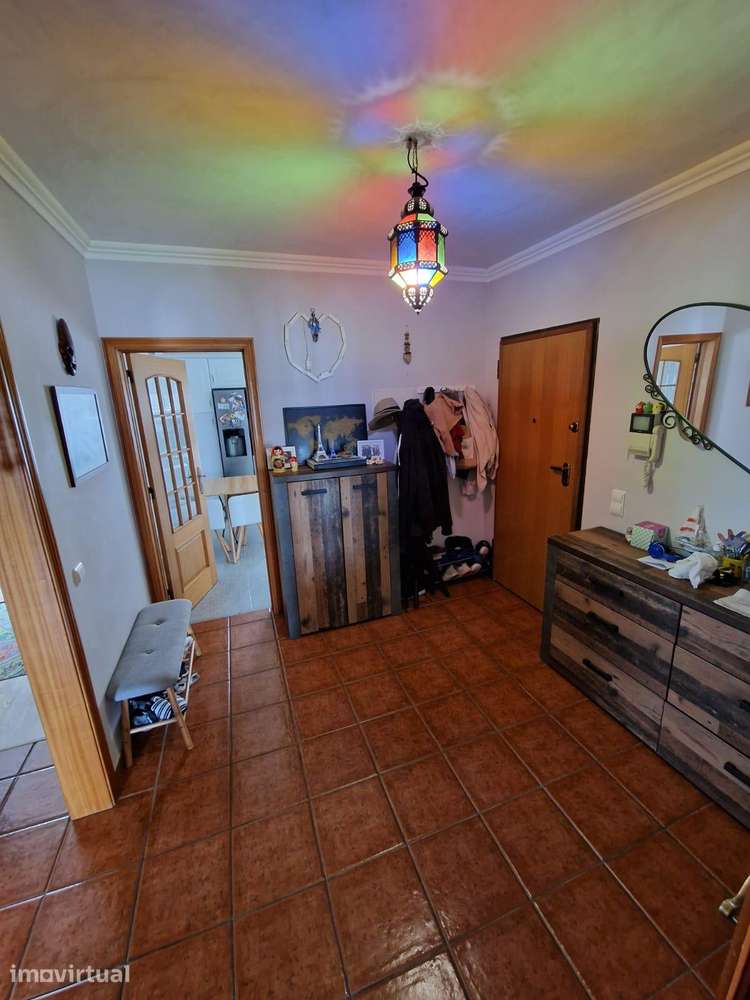 T2 R/C com Magnífico Terraço Privativo — Bicesse, - Grande imagem: 2/20
