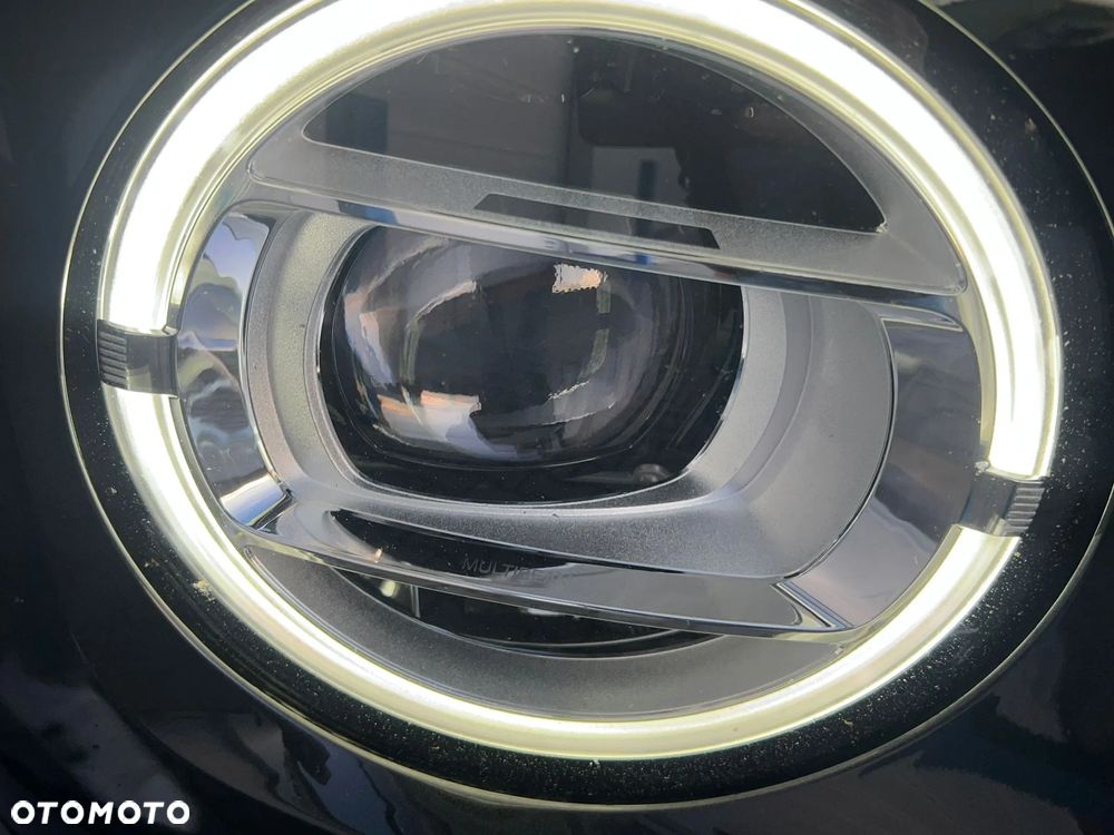 Mercedes-Benz Klasa G AMG 63 Stronger Than Time Edition - 32