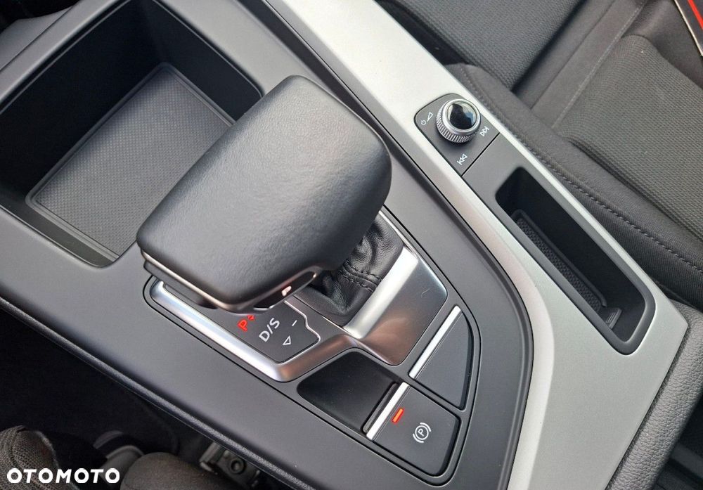 Audi A4 Avant - 30