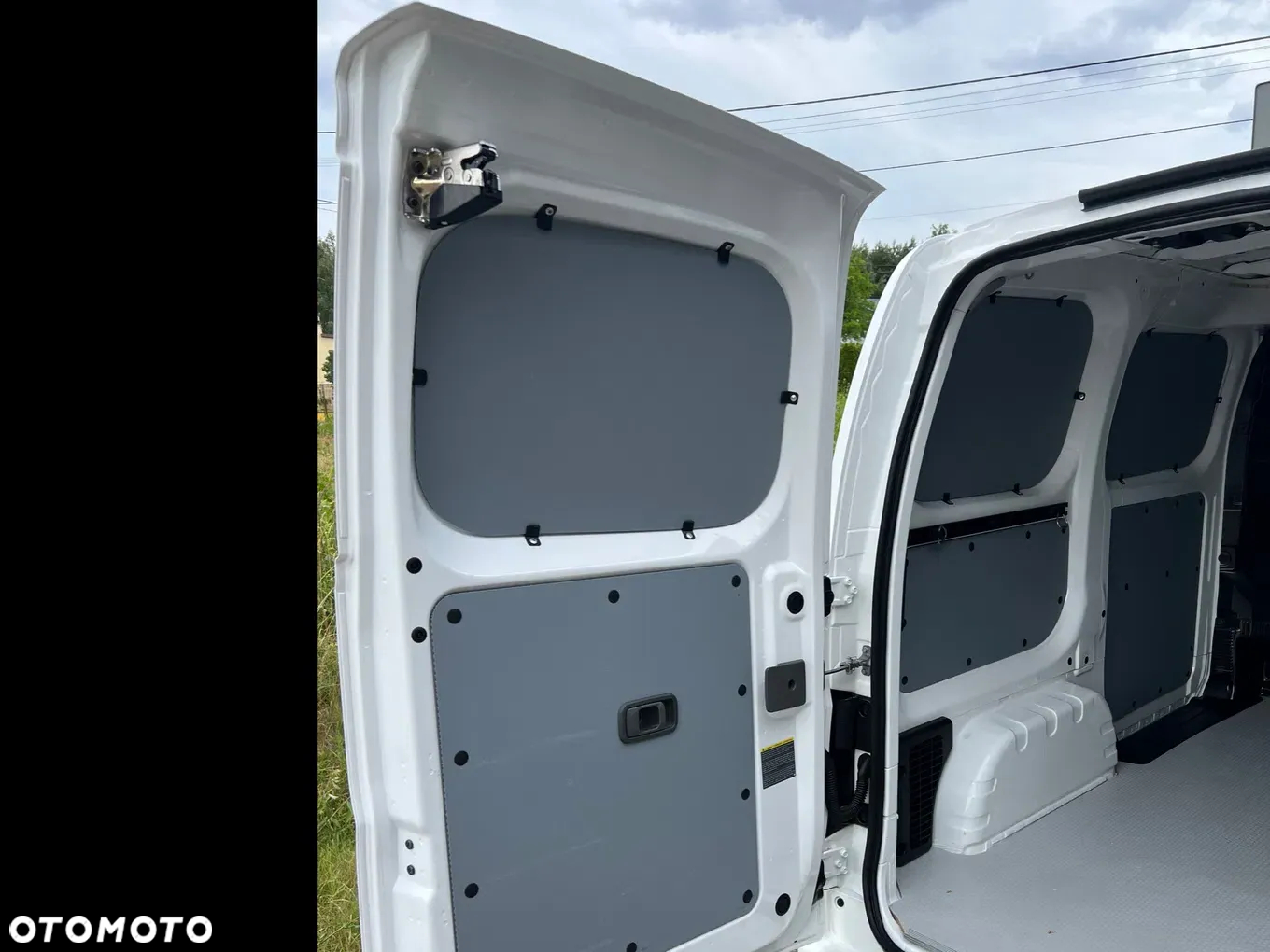 Nissan NV200 - 32