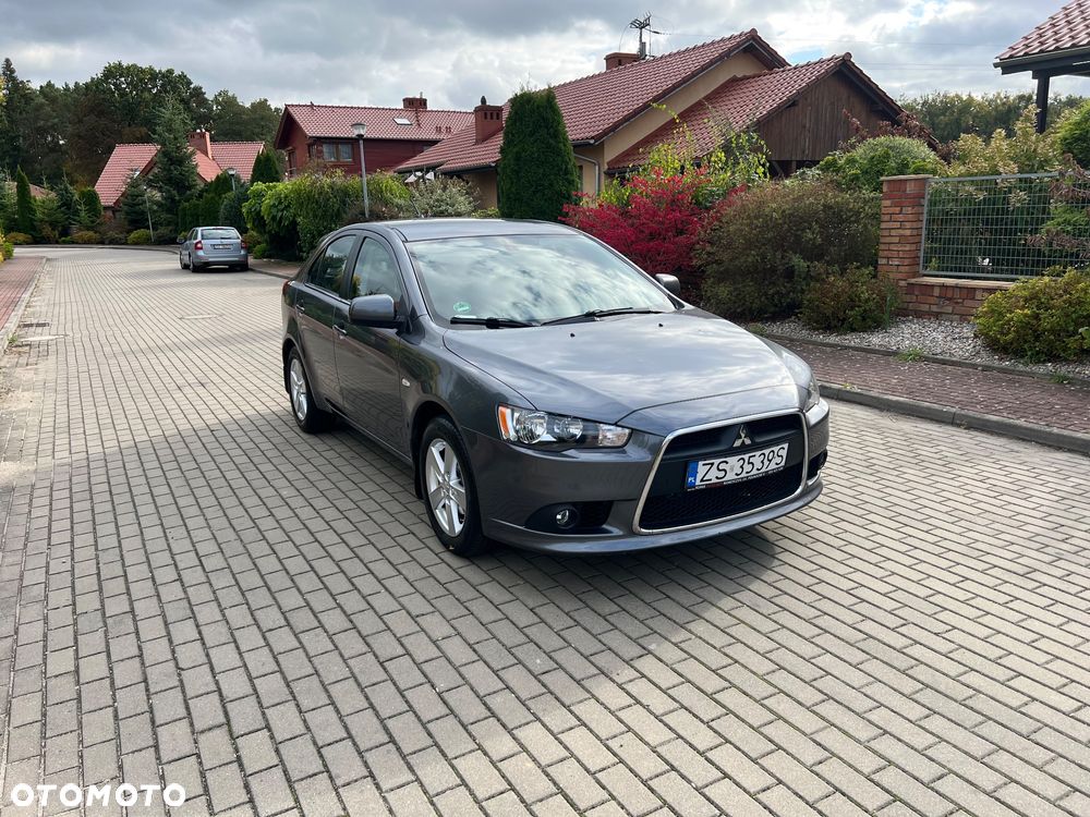 Mitsubishi Lancer 1.8 Intense - 13