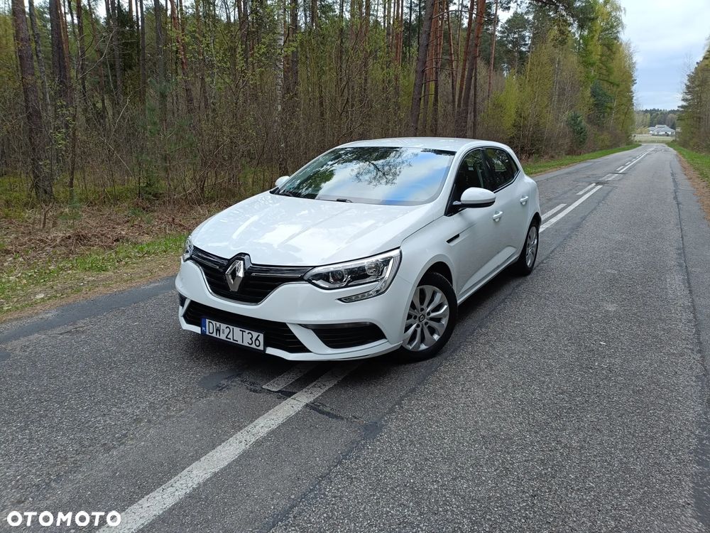 Renault Megane 1.6 SCe Life - 33