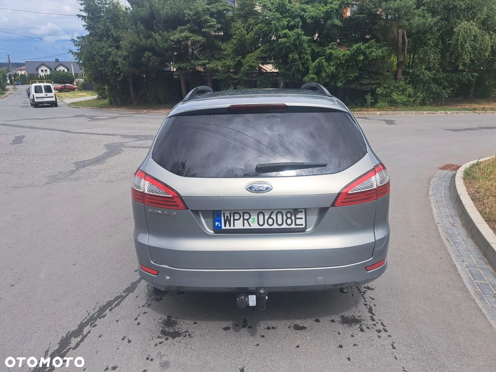 Ford Mondeo - 4