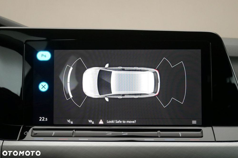 Volkswagen Golf - 18