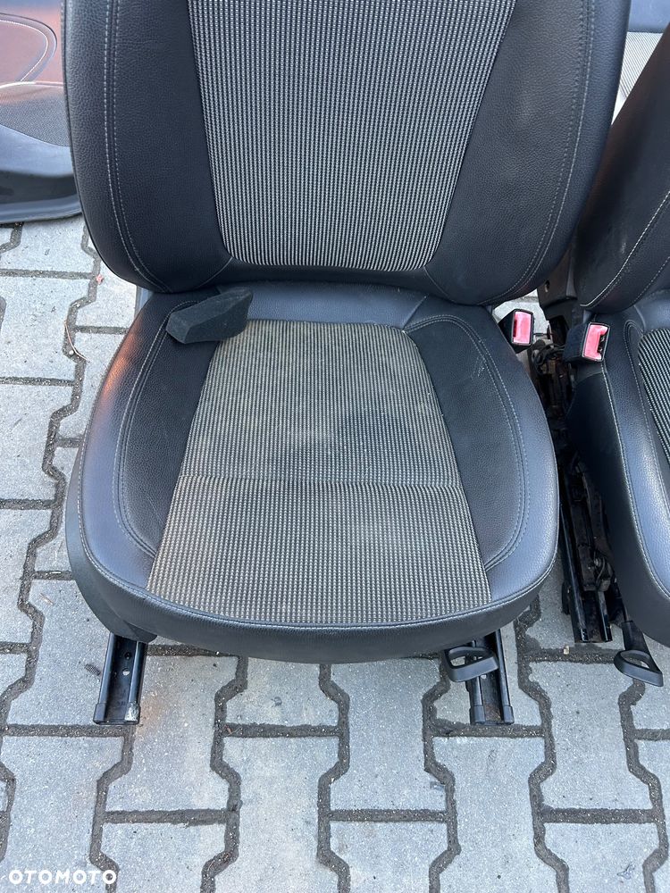 Opel Astra J fotele półskóra kompelt boczki tapicerka fotel kierowcy pasażera - 6