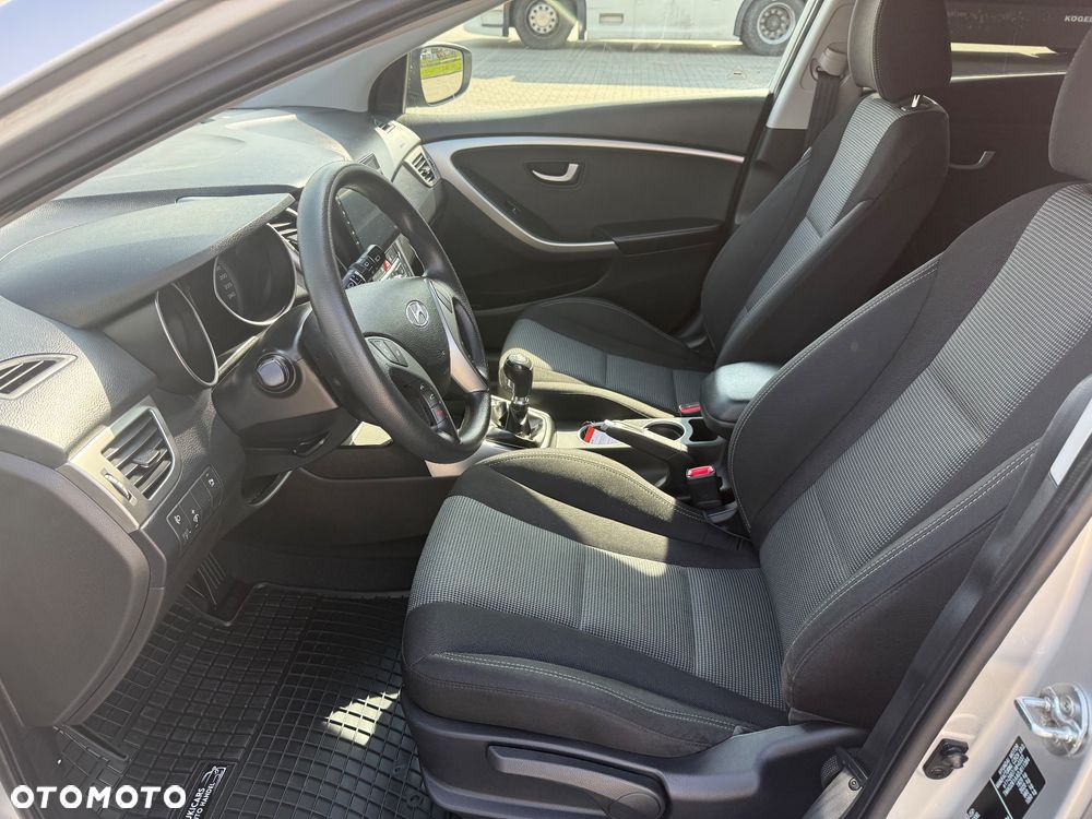 Hyundai i30 1.4 Fifa World Cup Edition - 20