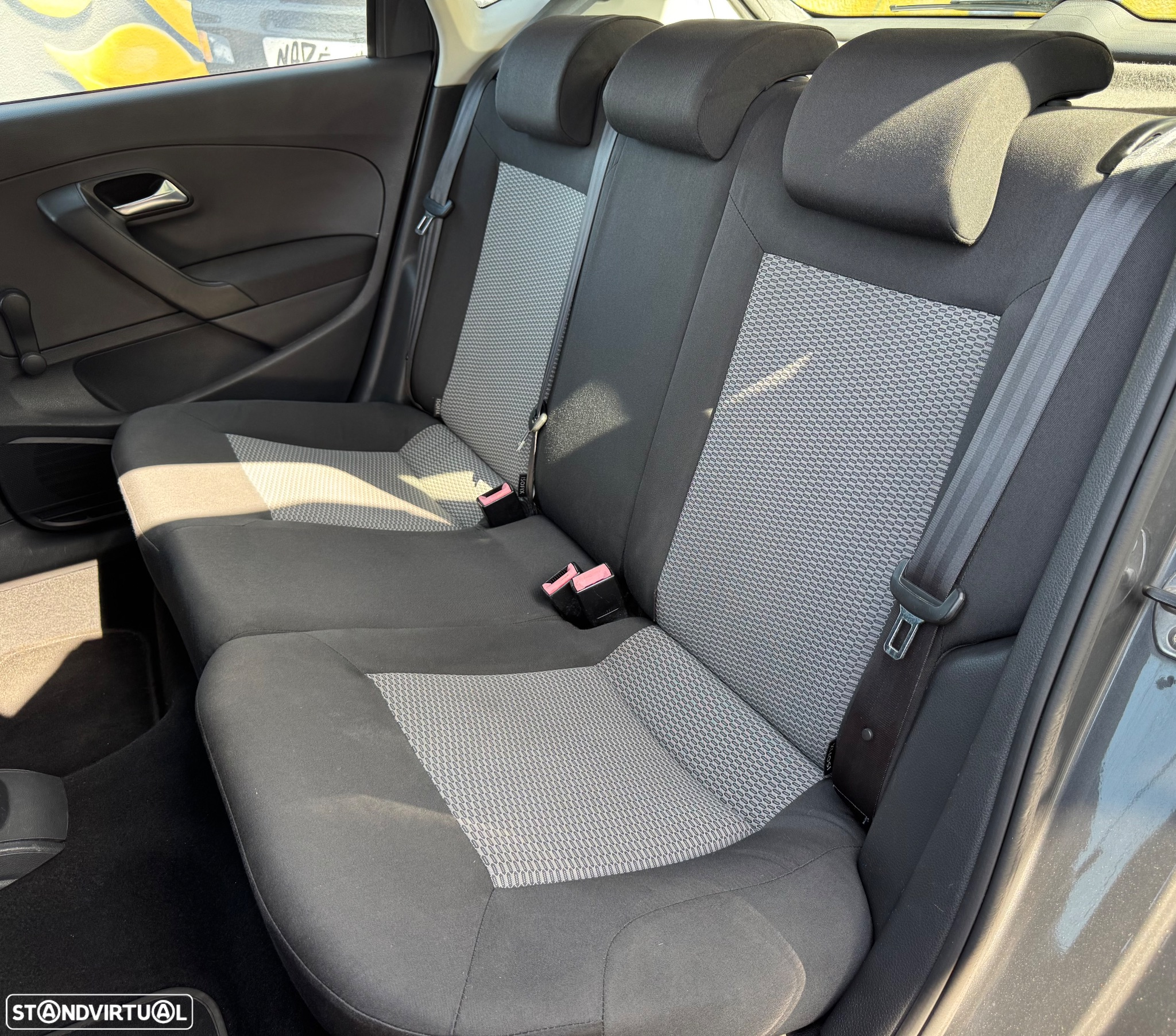 VW Polo 1.6 TDI Confortline - 6