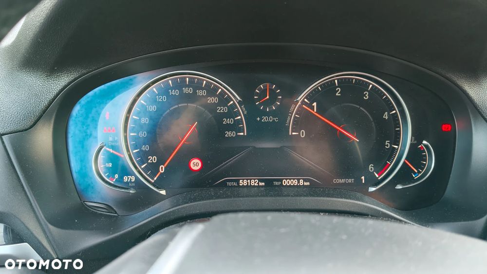 BMW X3 sDrive18d Luxury Line - 9