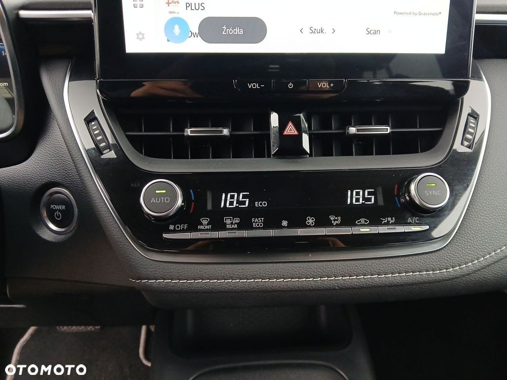 Toyota Corolla 1.8 Hybrid Comfort - 34
