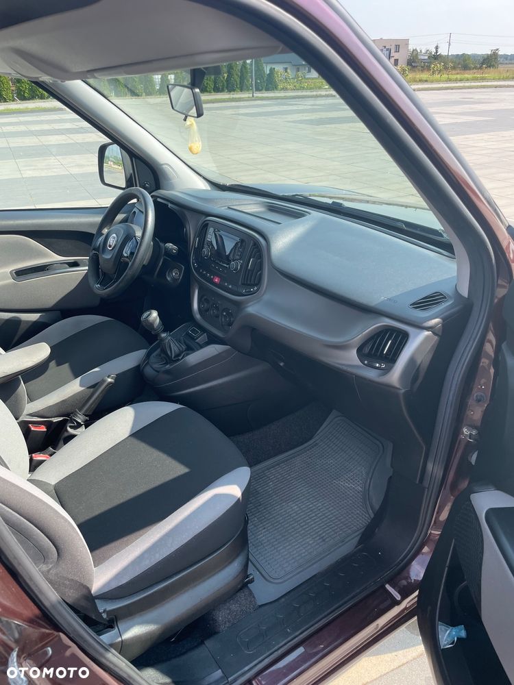Fiat Doblo 1.4 16V Active - 11