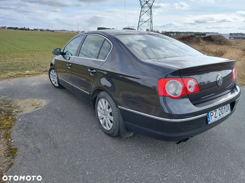 Volkswagen Passat 1.8 TSI Comfortline DSG - 7
