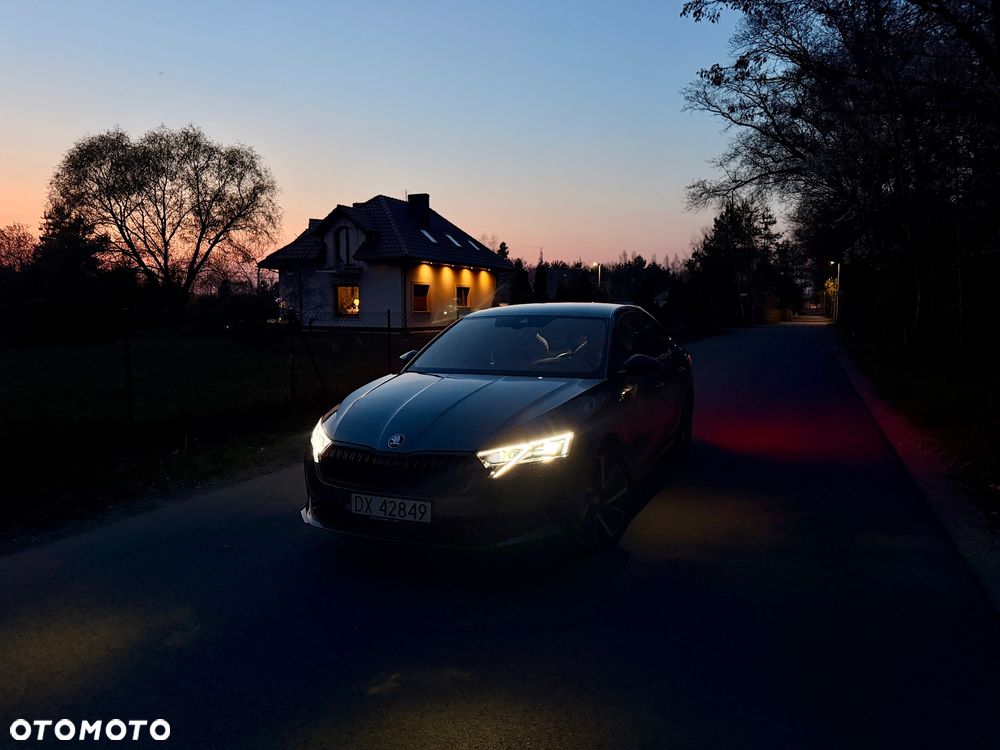 Skoda Octavia 1.5 TSI mHEV Sportline DSG - 8