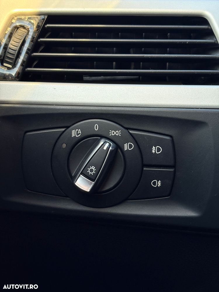 BMW Seria 3 320d - 10