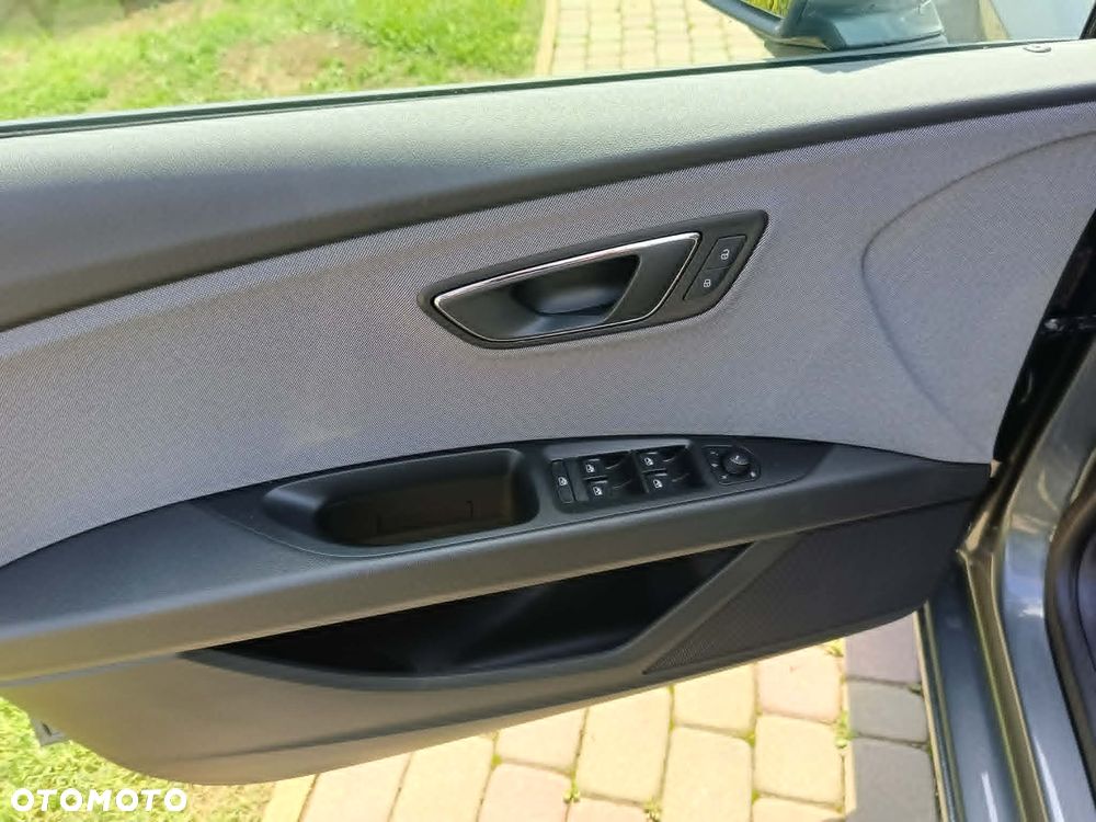 Seat Leon 1.6 TDI Start&Stop Style - 32