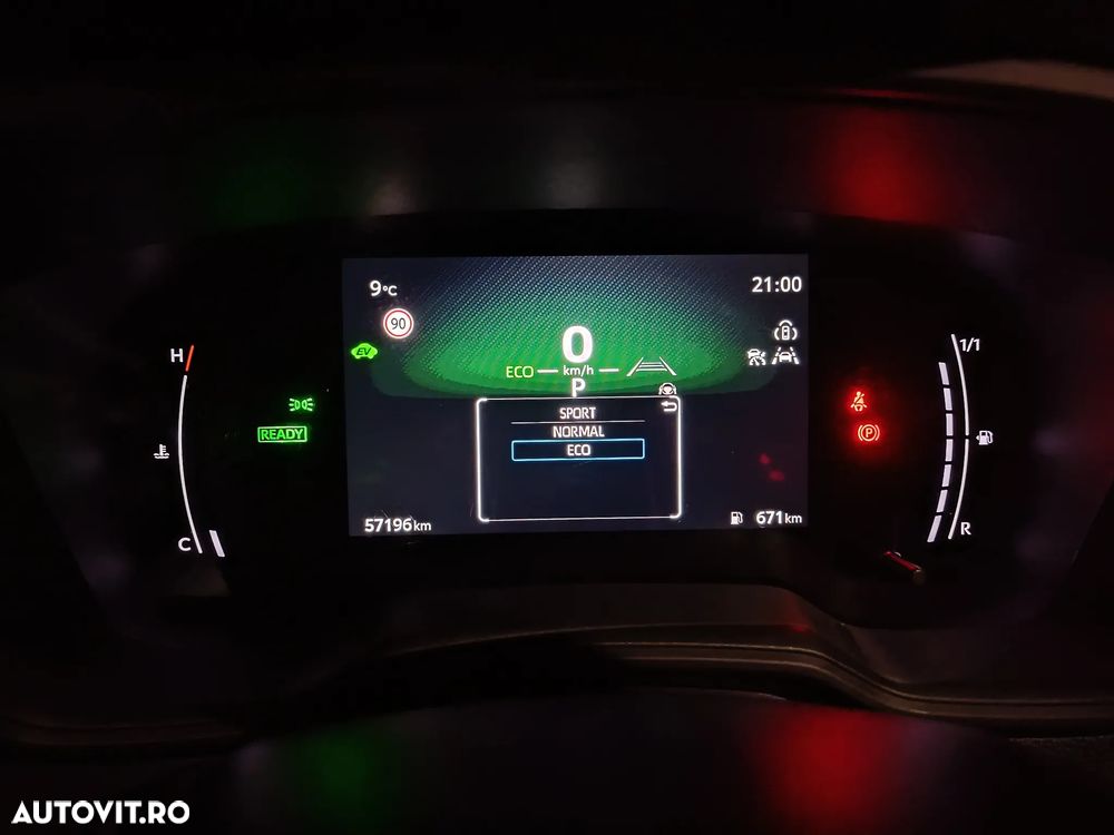 Toyota Corolla 1.8 HSD Eco - 20