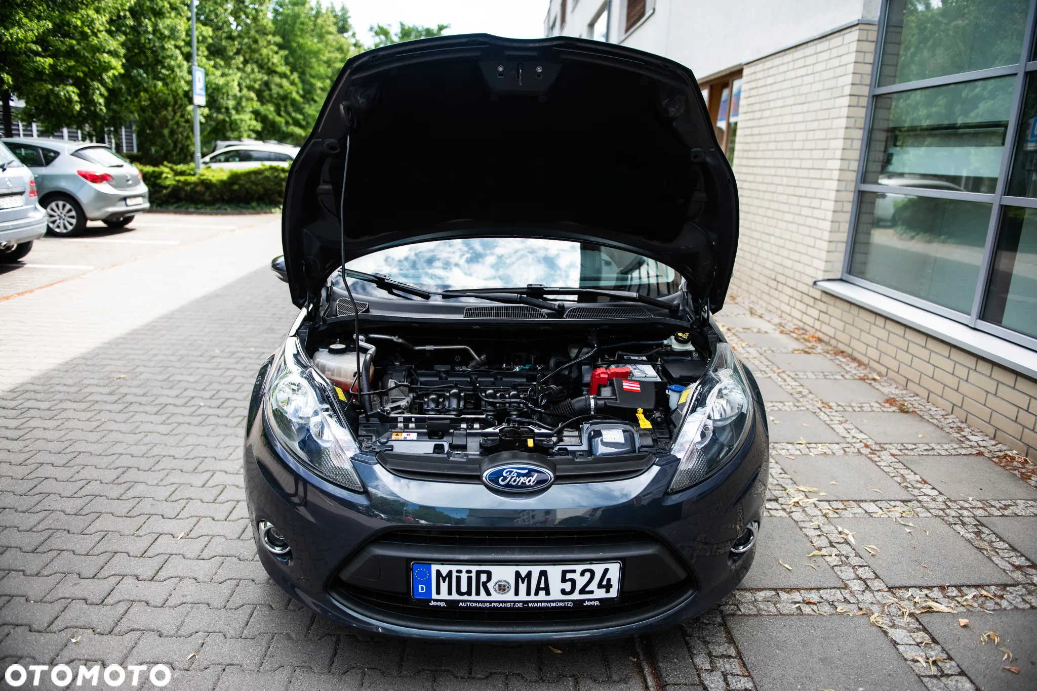 Ford Fiesta 1.25 Celebration - 34