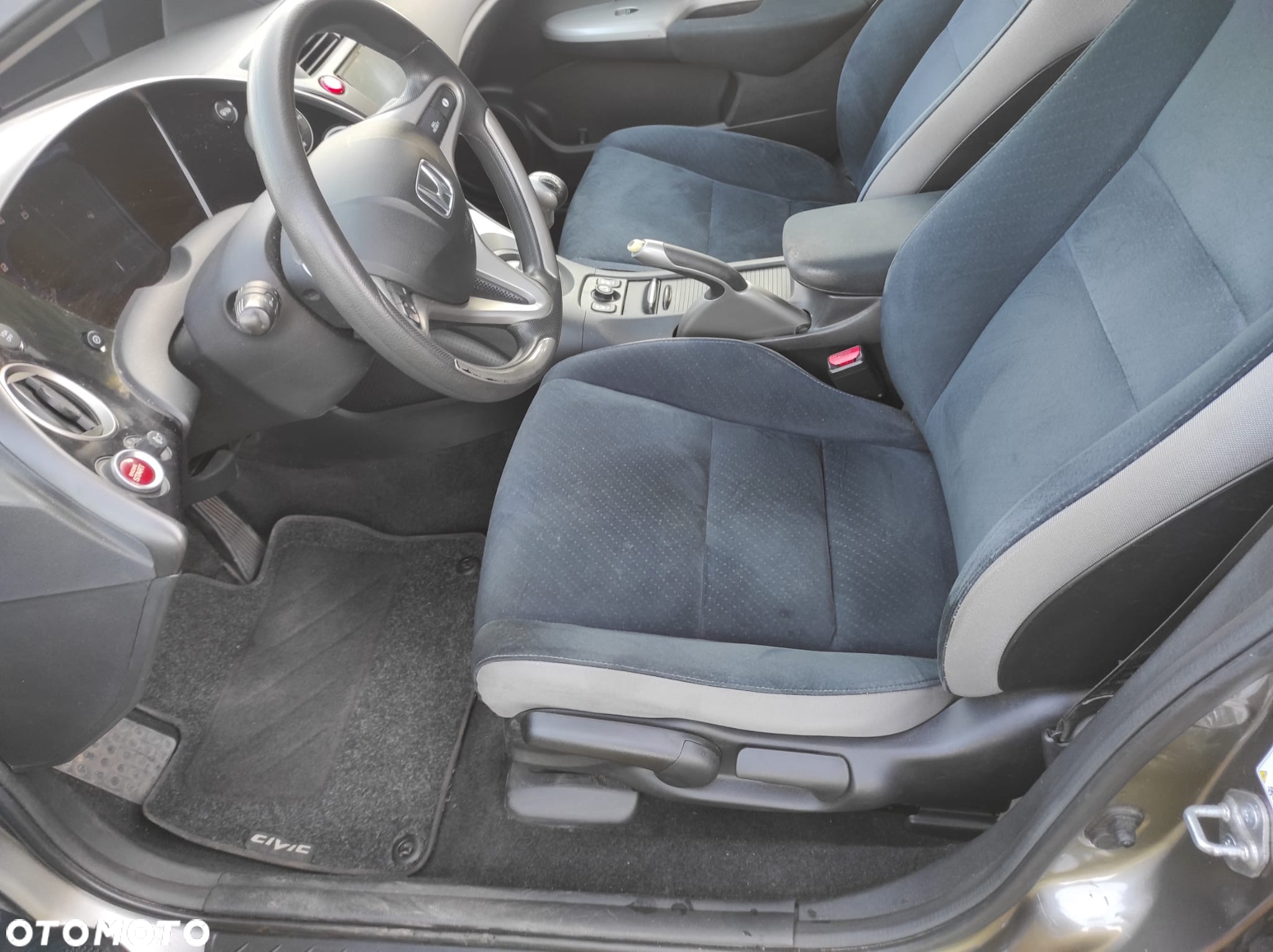 Honda Civic 1.8 Sport - 8