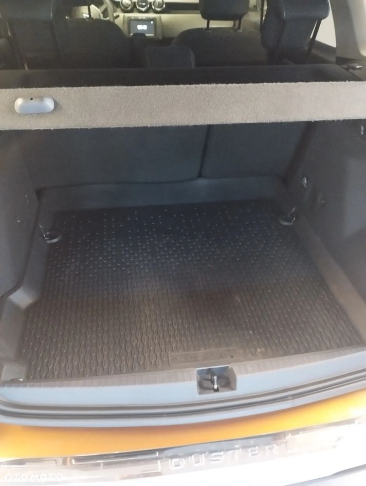 Dacia Duster 1.6 SCe Prestige - 9