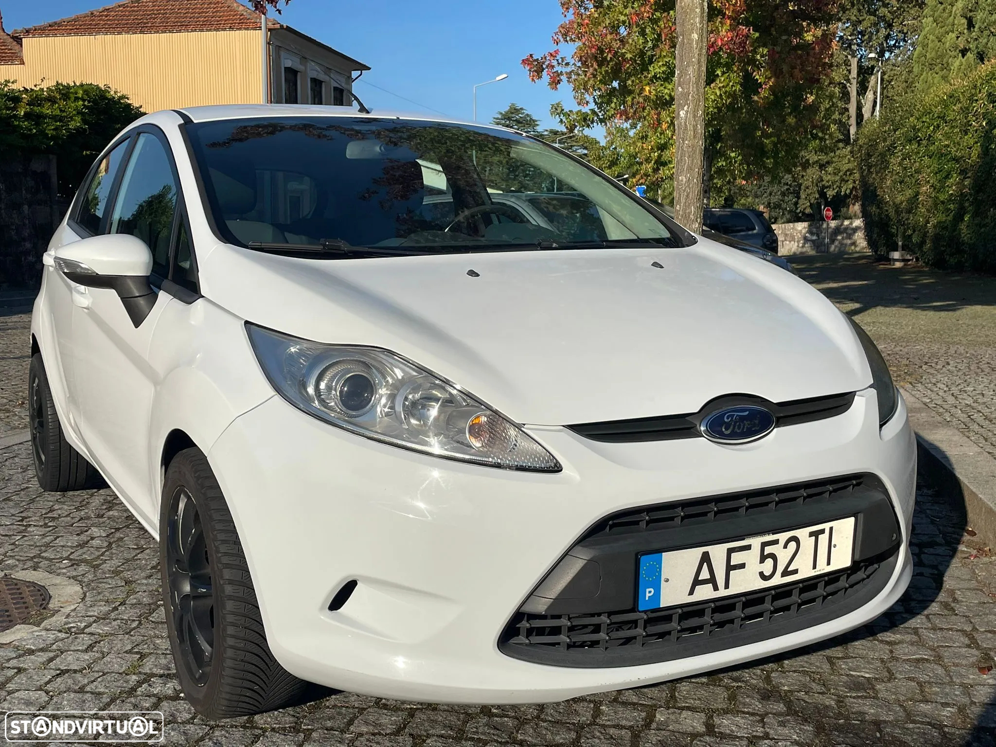 Ford Fiesta - 2