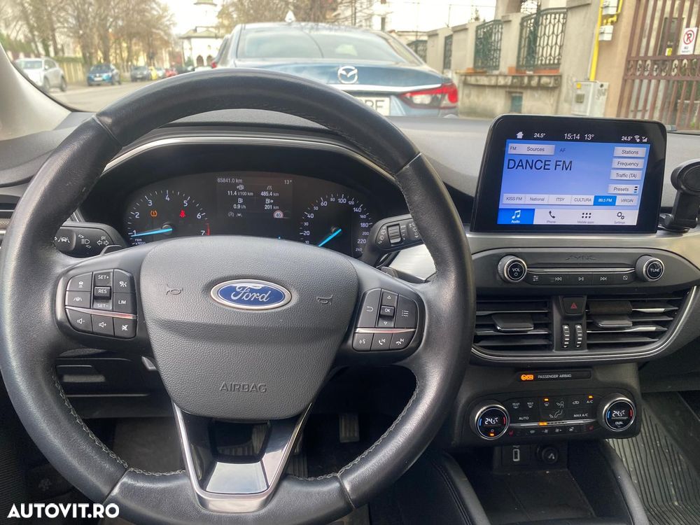 Ford Focus 1.0 EcoBoost Trend - 13