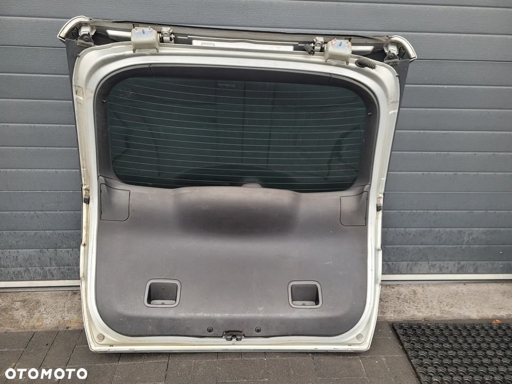 Citroen C4 Picasso I 07-10r przedlift Klapa bagaznika EZRC - 9