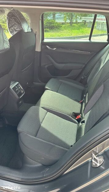 Skoda Octavia 2.0 TSI Selection 4x4 DSG - 10
