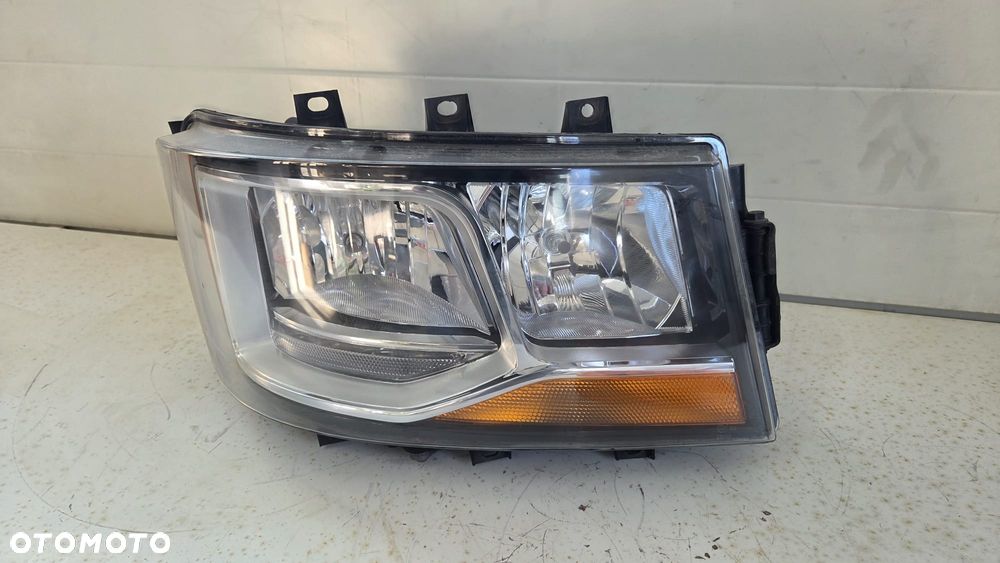 Lampa przednia reflektor H7 Scania 2674385 - 2