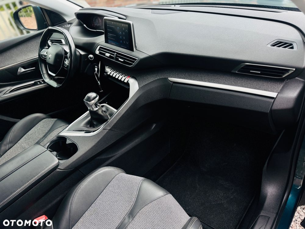 Peugeot 5008 BlueHDi 130 Allure - 16