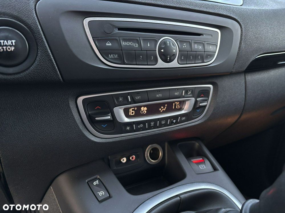 Renault Grand Scenic - 18