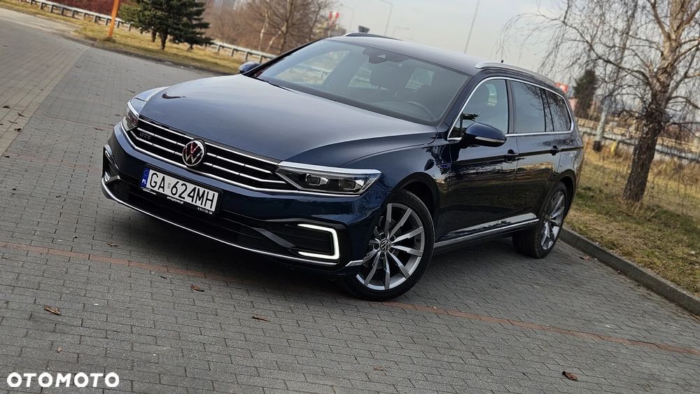 Volkswagen Passat 1.4 TSI DSG GTE - 1