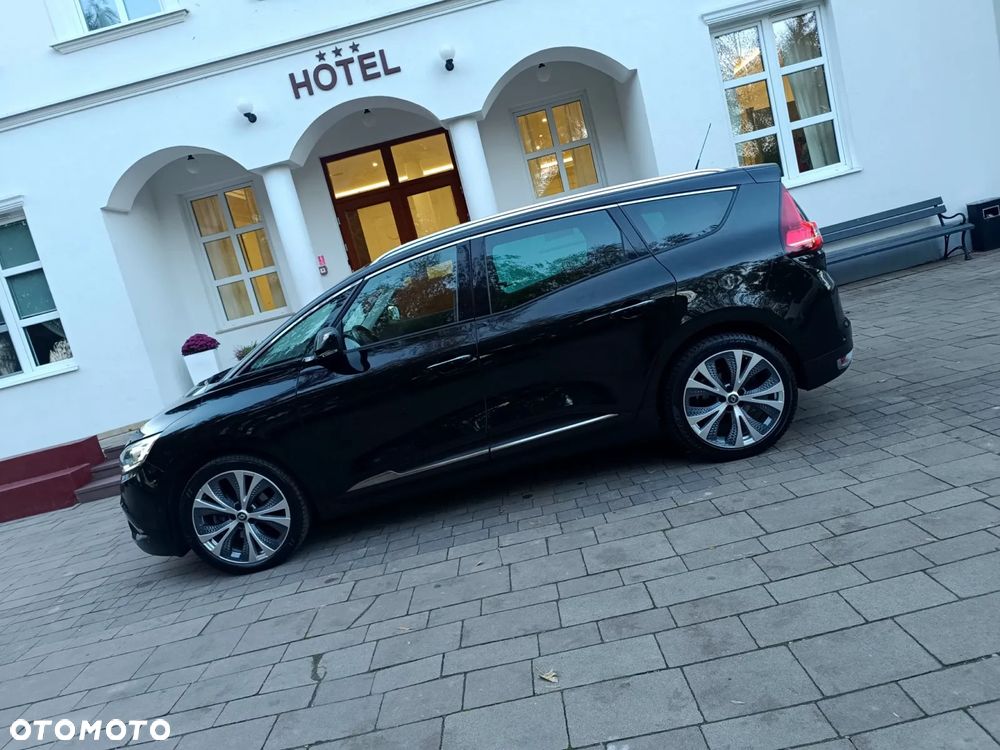 Renault Grand Scenic BLUE dCi 120 BLACK EDITION - 19