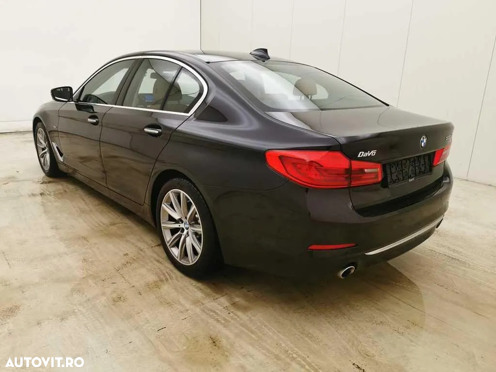 BMW Seria 5 520d AT - 4