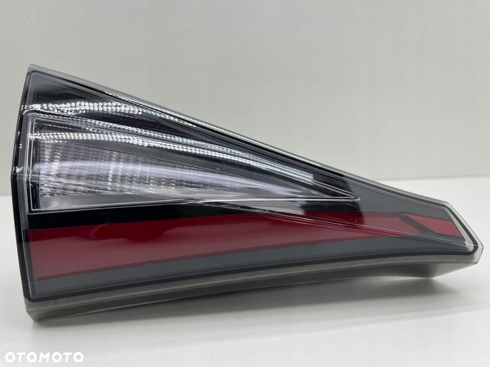 HYUNDAI I20 III N-LINE LAMPA PRAWA TYŁ W KLAPĘ LED 92403-C0000 - 3